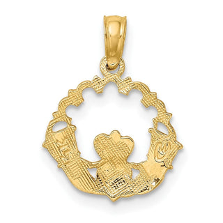10K Yellow Gold Engraved Claddagh In Scallop Circle Charm