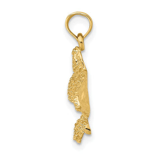 10k Yellow Gold Textured Spotted Eagle Ray Pendant