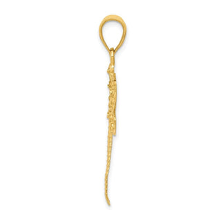 14k Yellow Gold Diamond-cut Fancy Dragonfly w/Cutout Wings Pendant