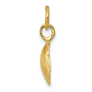 14k Yellow Gold Seashell Pendant K1900