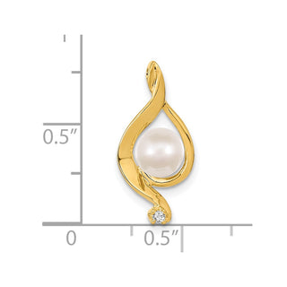 14k Yellow Gold 5.5mm White Round Freshwater Cultured Pearl AA Diamond Pendant