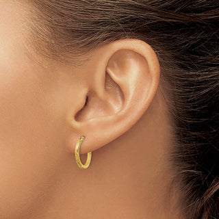 14k Yellow Gold 15.28mm Polished and Satin Diamond-cut Hoop Earrings